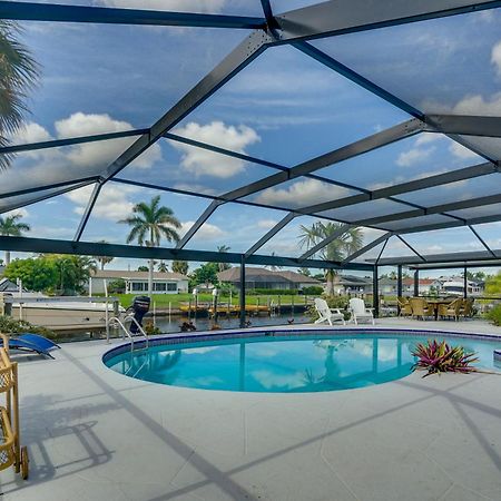 Beachy Cape Coral Home - Swim, Fish, Boat! Luaran gambar